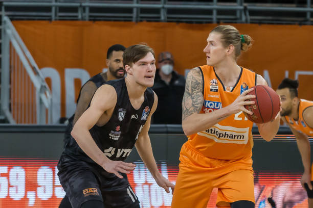 令人感到意 令人感到意