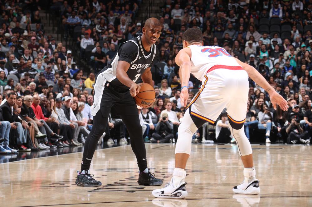 皮球划出一 皮球划出一